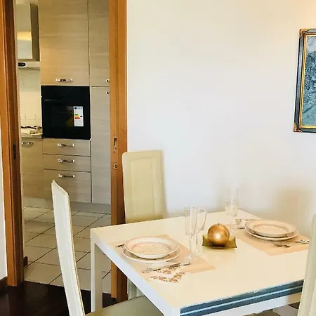 Chic Panoramic דירה